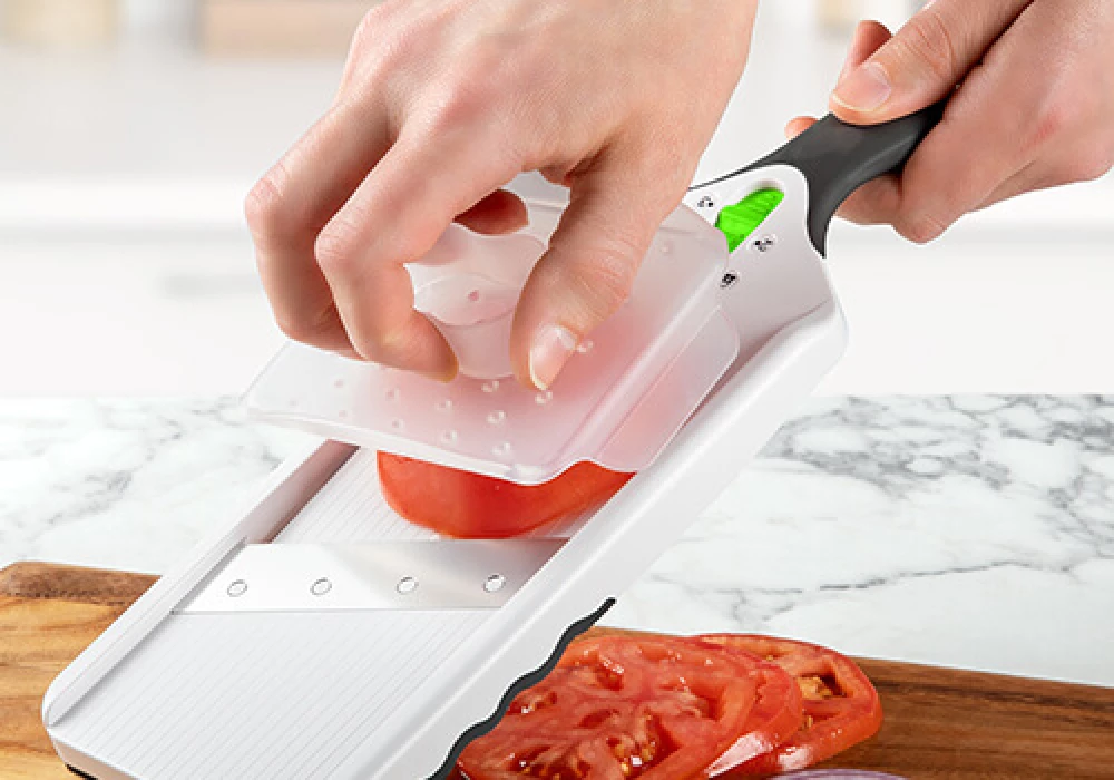 Progressive PrepWorks Kitchen Prep Knives Set of 4 With Covers Food Prep